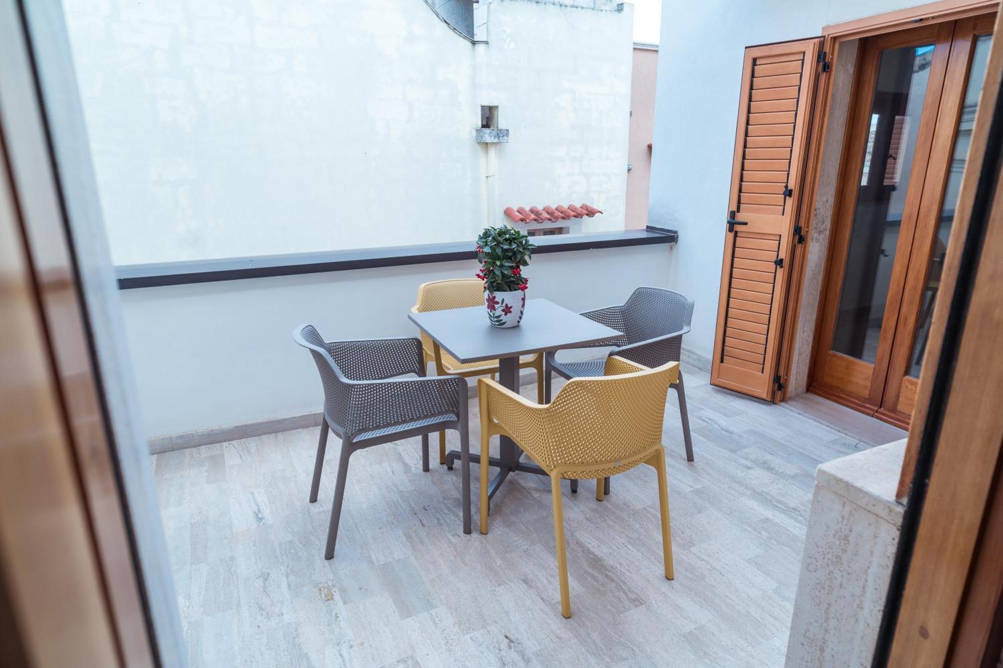 Ferienwohnung Palazzo Iato Rutigliano Exterior foto